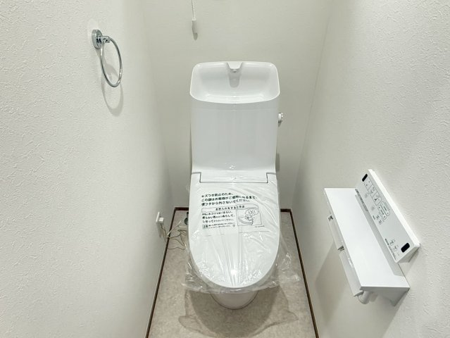 川越市中台2丁目　新築一戸建て　B号棟のトイレ|落ち着いたトイレです