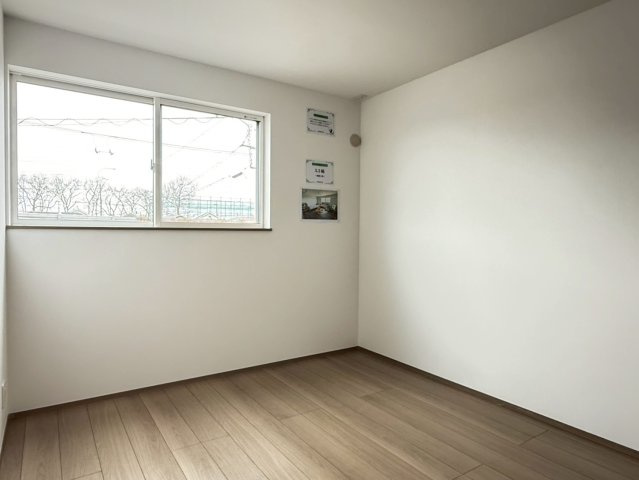 川越市中台2丁目　新築一戸建て　B号棟の洋室|ゆったりした洋室です