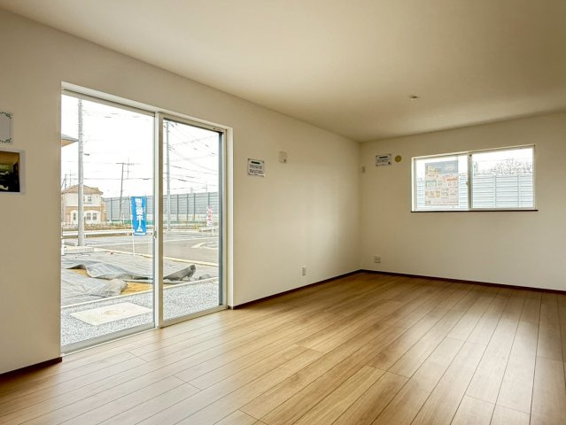 川越市中台2丁目　新築一戸建て　B号棟の居間・リビング|居間です