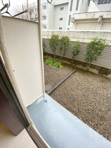 雅17ワイズの庭