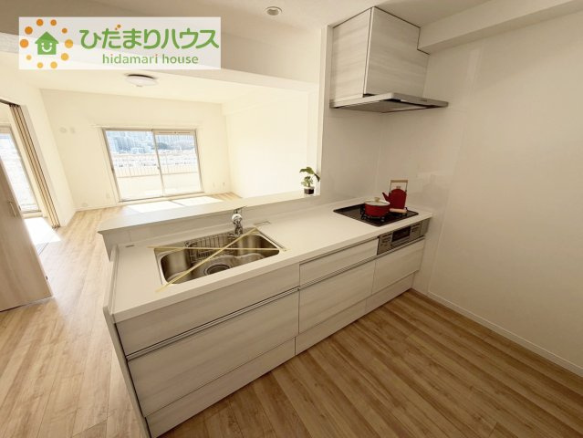 【キッチン】 | 我孫子ビレジ３号棟 | 3口コンロでお料理する時間も短くなりそうですね(*‘∀‘)