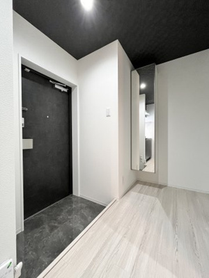 【玄関】 | ジーイーヌフ