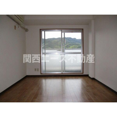 【寝室】 | プレアール恩智