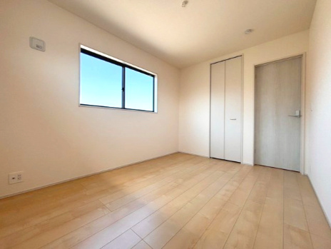 あきる野市引田♪敷地46坪超×長期優良住宅の角地の洋室|6.0帖