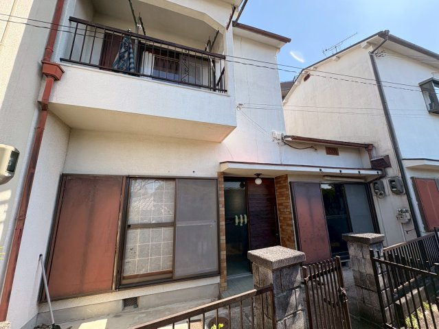 富雄北1丁目貸家