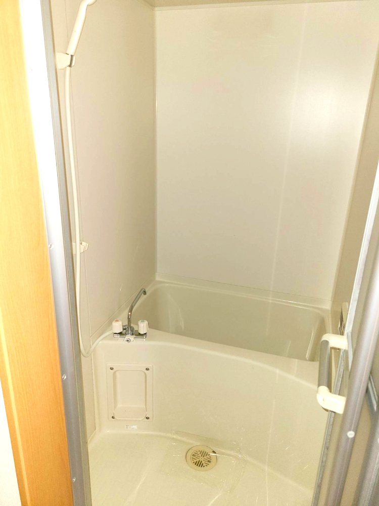 ブルージュの浴室