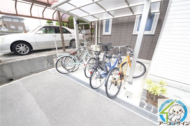 クオリアの駐車場