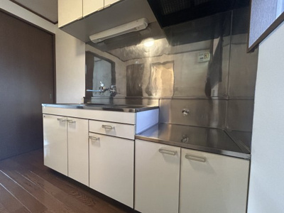 【キッチン】 | ムーンロータス | お料理しやすいキッチンです