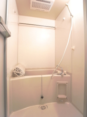 【浴室】 | リブリ・三ッ沢フラッツ