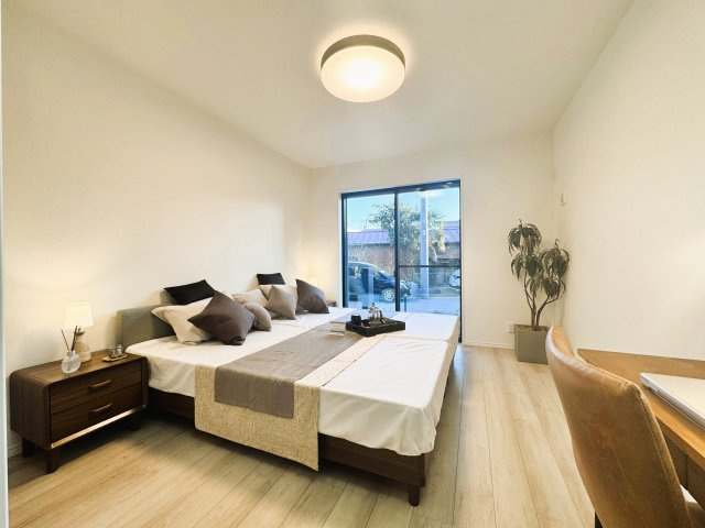 足立区南花畑１丁目　新築分譲住宅　全15邸の洋室|お気に入りの寝具に身をゆだねて、今日をリセット。主寝室が、明日へのエネルギーをくれます