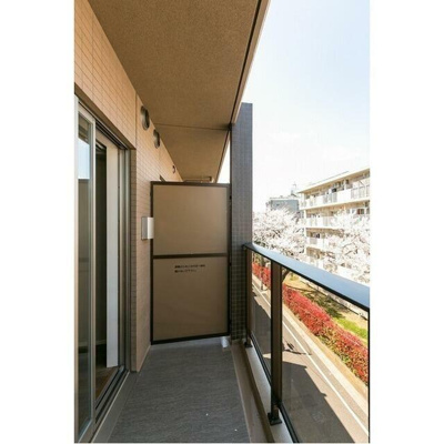 【バルコニー】 | ラクラス中野富士見町