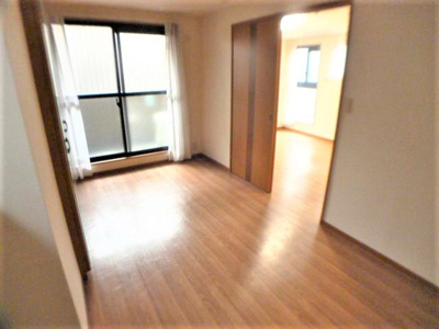 【内装】 | ユートピア