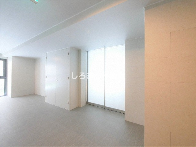 レジュールアッシュ天王寺舟橋のロビー