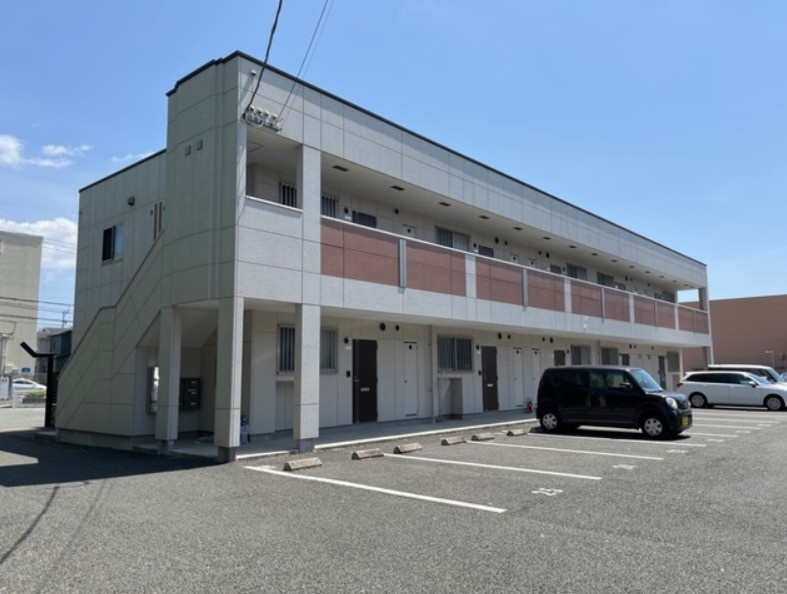 アーバンライフ１2の駐車場