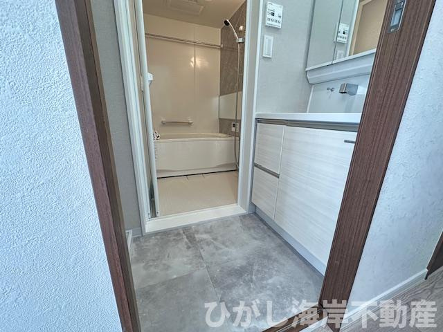 クリオ平塚十番館の脱衣所|新規リフォーム完了！　脱衣スペース