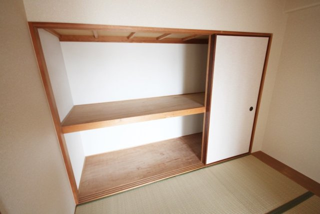 グランドゥール平井の収納
