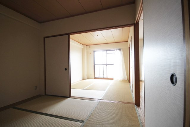 グランドゥール平井の和室