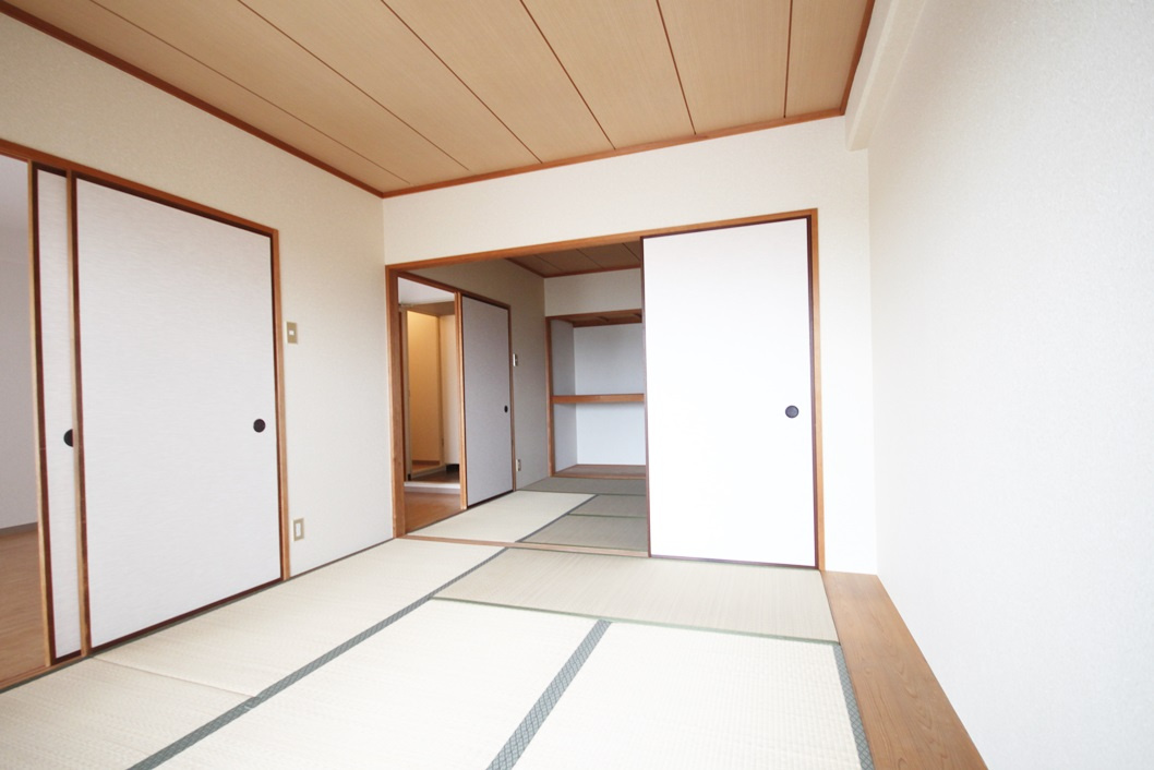 グランドゥール平井の和室