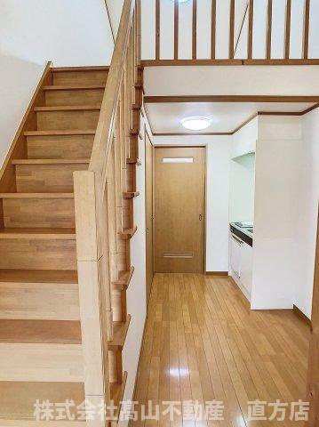 どんどんハウスの居間・リビング