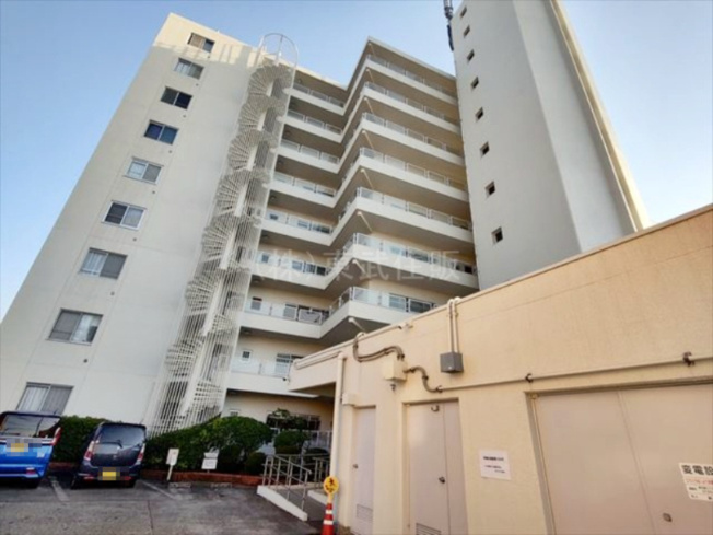 【外観】 | 志木パストラルマンション | 開放感のある角部屋です