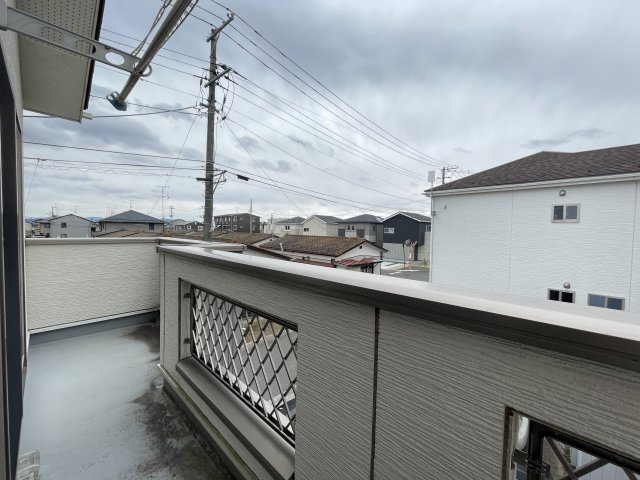 中古戸建・中古住宅　郡山市大槻町下町東　大槻小学校・大槻中学校のバルコニー