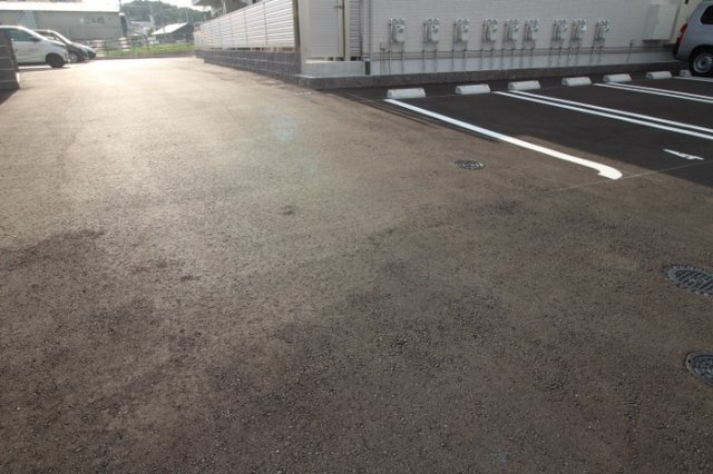 【駐車場】 | クレシアT | 現況優先