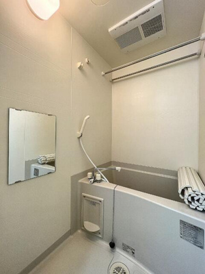 【浴室】 | ラヴィエ |  