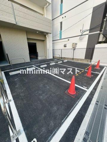 アーバネックス東梅田の駐車場