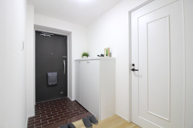 サーラシティ大樹寺の玄関