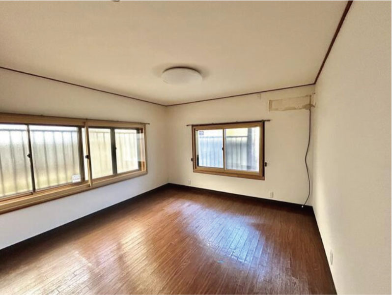 吉田神楽岡町の居間・リビング