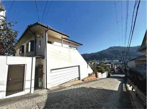 吉田神楽岡町の前面道路含む現地写真