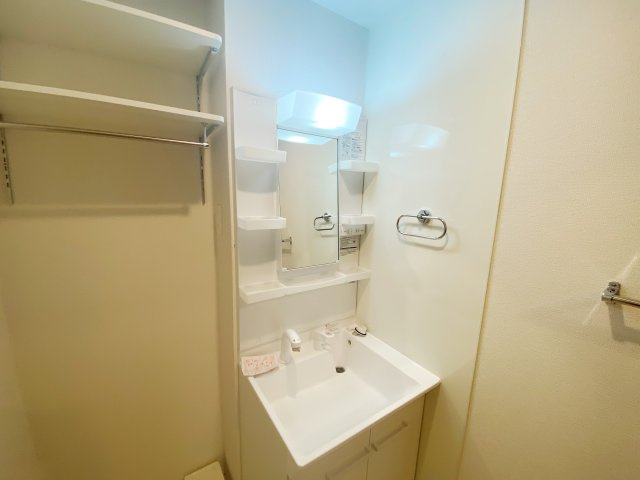 ラポーム北戸田の洗面所