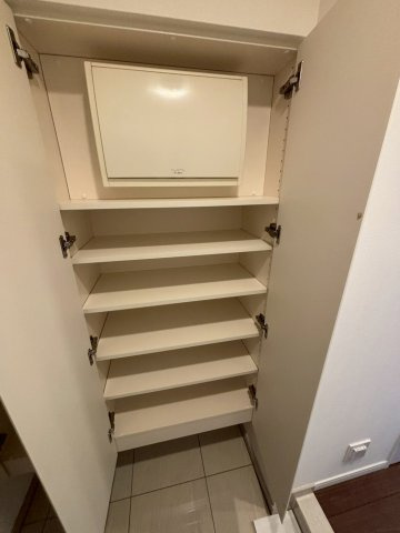 ライトテラス新宿御苑の収納