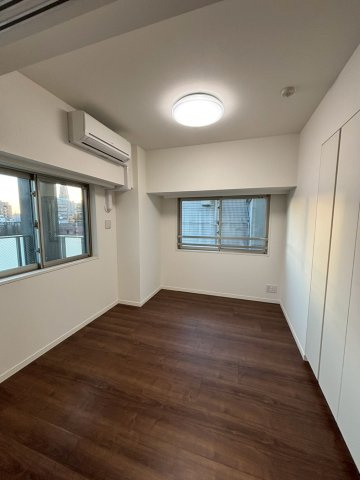 ライトテラス新宿御苑の洋室