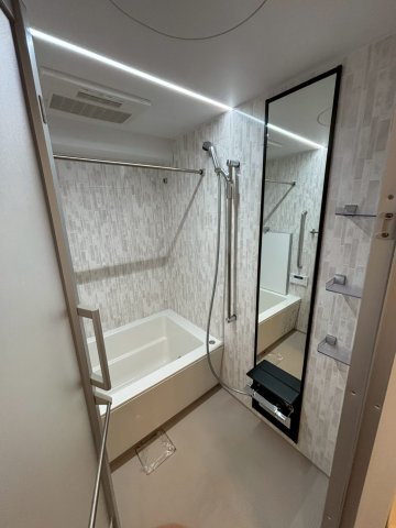 ライトテラス新宿御苑の浴室