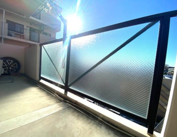 ダイヤパレスつづきの丘のバルコニー|バルコニーゆったりスペースで広い空と風を感じることができます。