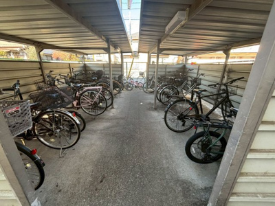 【その他共用部分】 | 東ノ岡マンション | 敷地内駐輪場