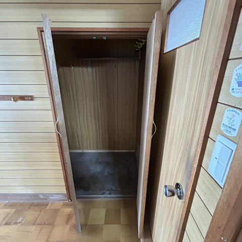 登別市柏木町２丁目14-8戸建の収納