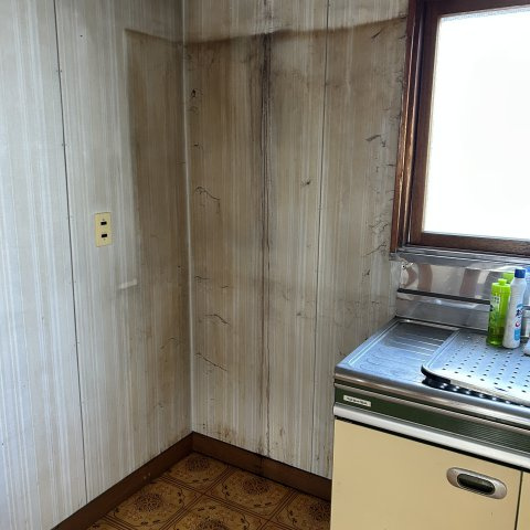 登別市柏木町２丁目14-8戸建の内装