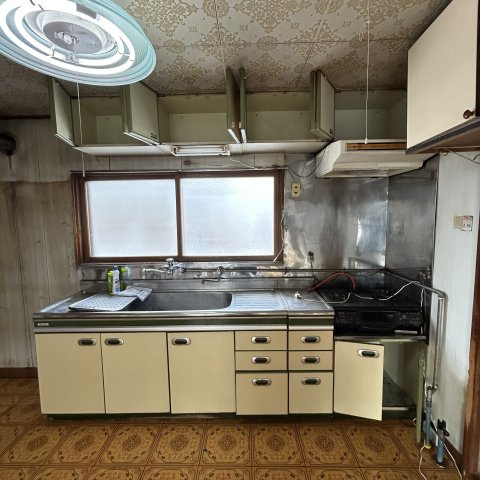 登別市柏木町２丁目14-8戸建のキッチン