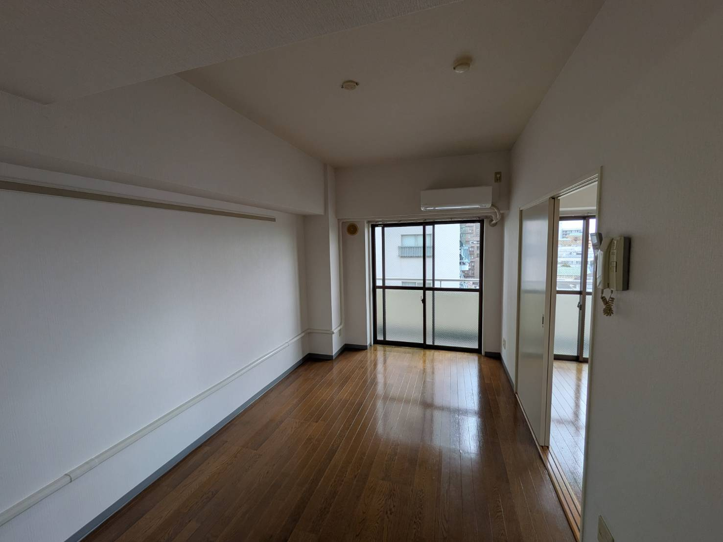 ハイリードセイフウの居間・リビング