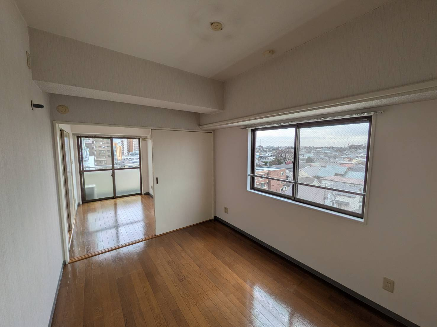 ハイリードセイフウの居間・リビング