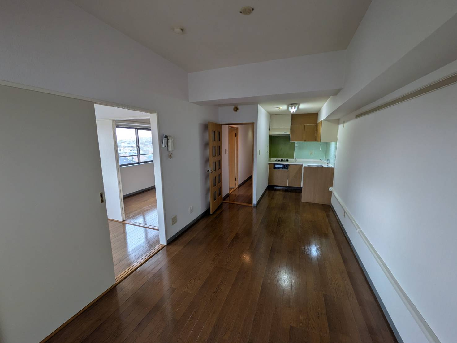 ハイリードセイフウの内装