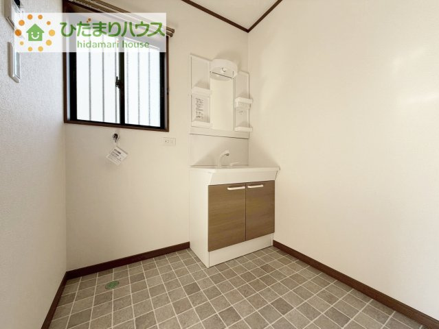 【独立洗面台】 | 常総市内守谷町きぬの里2丁目　中古戸建 | シンプルで使い勝手の良い独立洗面台！