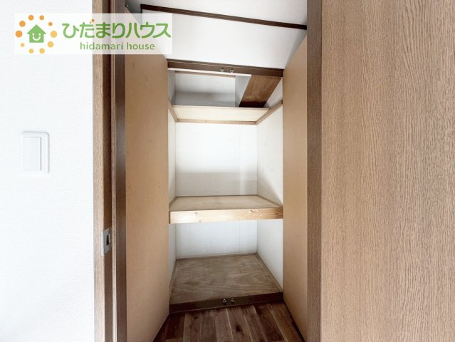 【収納】 | 常総市内守谷町きぬの里2丁目　中古戸建 | ちょこっとした収納があることで、消耗品のストックをするのにも便利です☆