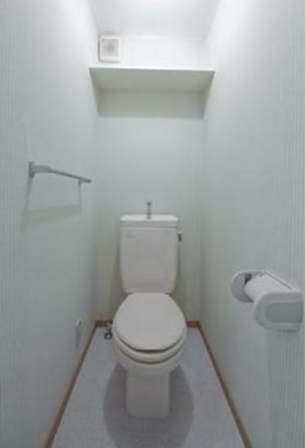 市川市塩焼１丁目のアパートのトイレ