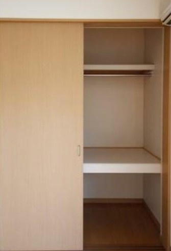 市川市塩焼１丁目のアパートの収納