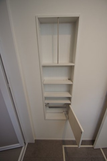 【収納】 | 【仲介手数料無料！！】稲城市坂浜　新築戸建て（全11棟）11号棟　5480万円 | 洗面所内の収納