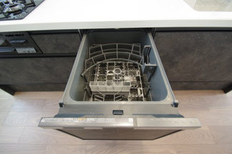 【キッチン】 | 【仲介手数料無料！！】稲城市坂浜　新築戸建て（全11棟）11号棟　5480万円 | ビルトイン食洗機