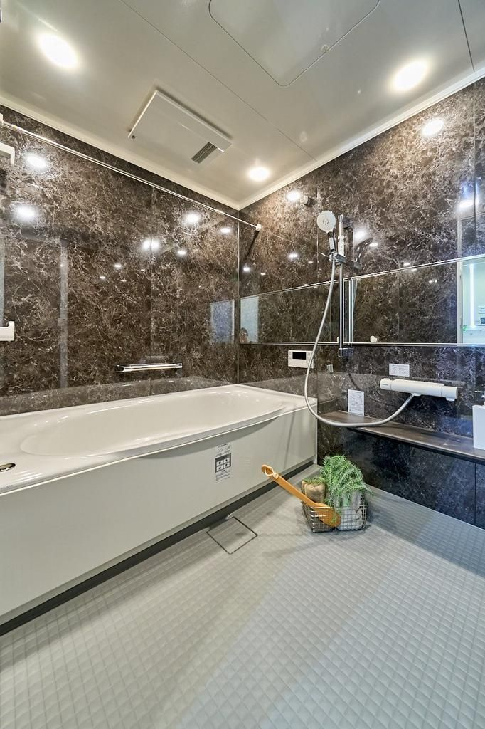 ザ・パークタワー東京サウスの浴室|きれいなお風呂です